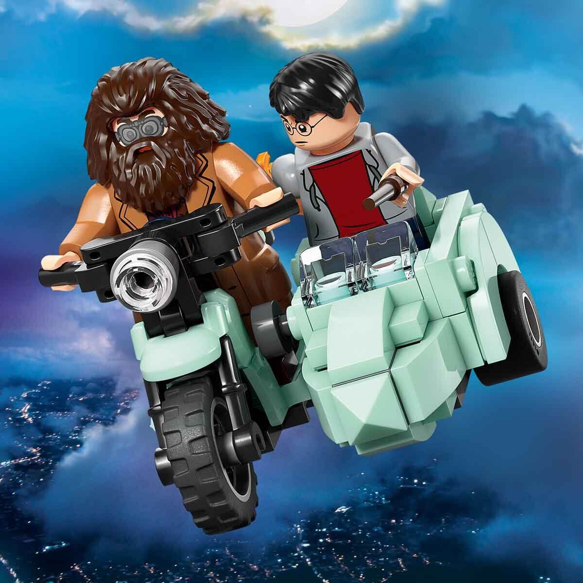 LEGO Harry Potter Hagrid ve Harry'nin Privet Drive Kaçış 76459