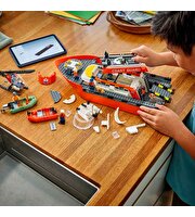 LEGO City Sahil Güvenlik Kurtarma Botu ve Helikopteri 60504