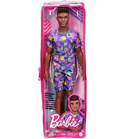 Barbie Yakışıklı Ken Bebekler Mor Tişört ve Şort Takımlı GRB87