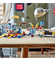 LEGO Super Mario: Mario Kart – Toad’un Garajı 72035