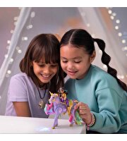 Unicorn Academy Sophia ve Li̇ght Magi̇c Wildstar