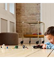 LEGO Marvel Örümcek Adam Venom Arabasına Karşı 76309