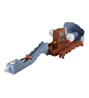 Hot Wheels Mario Kart Çılgın Yaratıklar Oyun Seti Boo's Spooky Sprint GNM23
