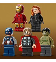 LEGO MARVEL Logosu ve Mini Figürleri 76313