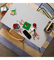 LEGO Ideas Peanuts: Snoopy'nin Köpek Kulübesi 21368