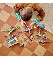 LEGO Jurassic World Giganotosaurus ve Therizinosaurus Saldırısı 76949