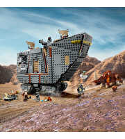 LEGO Star Wars Gezegen Dışı Kum Taşıtı ve Mudhorn 75453