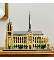 LEGO Architecture Notre Dame Katedrali 21061