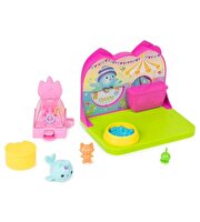 Gabbys Doolhouse Kitty Narwhal's Carnival Room