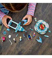 LEGO Disney Anna ve Elsa'nın Sihirli Atlıkarıncası 43218
