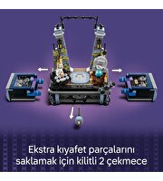 LEGO Wednesday Addams Figürü 76780