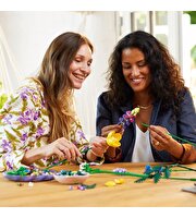 LEGO Icons Kır Çiçekleri Buketi 10313