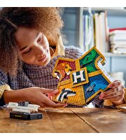 LEGO Harry Potter Hogwarts Bina Arması 76462