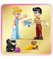 LEGO Disney Princess Sindirella’nın Şatosu ve At Arabası 43275