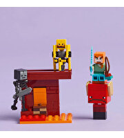 LEGO Minecraft Nether Lav Savaşı 21266