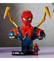 LEGO Marvel Iron Örümcek Adam Büstü 76326