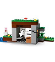 LEGO Minecraft İlk Gece Macerası 21593