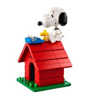 LEGO Ideas Peanuts: Snoopy'nin Köpek Kulübesi 21368