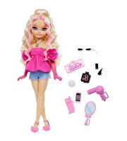 Barbie Dream Besties Malibu Bebek ve Aksesuarları HYC21