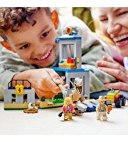 LEGO Jurassic World Velociraptor Kaçışı 76957