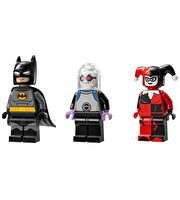 LEGO DC Batman: Batmobile ile Batman
