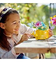 LEGO Creator 3’ü 1 Arada Sulama Kabında Çiçekler 31149