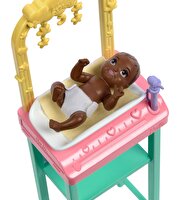 Barbie Bakım Temalı Kariyer Oyun Setleri Doktor Bebek JCR72