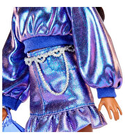 Barbie Deluxe Style Stil İkonu Bebek Metalik Mavi Üst ve Etekli JFP42