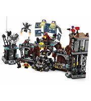 LEGO Batman Batcave Clayface'in İşgali 76122