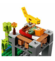 LEGO® Minecraft Panda Yuvası 21158