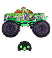 Hot Wheels Monster Trucks 1:15 Wreckin’ Wolf Uzaktan Kumandalı Araba JMM77
