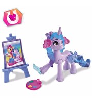My Little Pony Sevimli İşaret Sihri Figürü İzzy Moonbow F5252