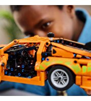 LEGO Technic Fast and Furious Toyota Supra MK4 42204