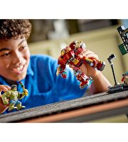 LEGO Marvel Efsanevi Savaş: Hulkbuster, Hulk'a Karşı 76343