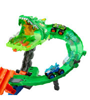 Hot Wheels Monster Trucks Köpek Balığı ve Dinozor Korkunç Ejderhaya Karşı Oyun Seti JFR06