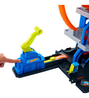 Hot Wheels City Mega Loop Garaj JBM74