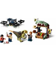 LEGO® Jurassic World Dilphosaurus Kaçıyor 75934