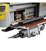 LEGO Star Wars: Mandalorian ve Grogu Razor Crest 75447
