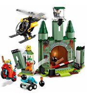 LEGO Batman ve Joker Kaçışı 76138