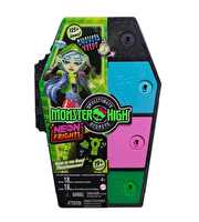 Monster High Gizemli Arkadaşlar 3.Seri Ghoulia Yelps HNF81