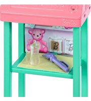 Barbie Bakım Temalı Kariyer Oyun Setleri Doktor Bebek JCR72