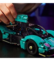 LEGO Technic Aston Martin Valkyrie 42208