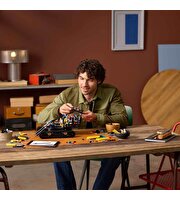 LEGO Technic Volvo EC500 Hybrid Ekskavatör 42215