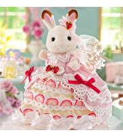 Sylvanian Families Freya’nın Doğum Günü Çilekli Pasta Elbisesi