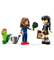 LEGO Wednesday Siyah Yıldız Çiçeği 76784