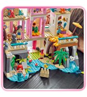 LEGO Disney Prenses Şatosu ve Kraliyet Hayvanları 43267