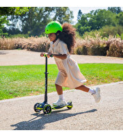 SmarTrike Xtend Büyüyebilen Ride On Scooter Lime