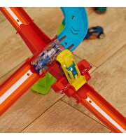 Hot Wheels Neon Yarışlar Çoklu Yarış Heyecanı Pist Seti HPC07