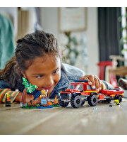 LEGO City 4x4 Kurtarma Botlu İtfaiye Kamyonu 60412