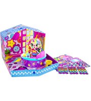 Decora Girlz Bebeği ve Sticker Store Oyun Seti